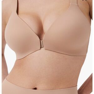 SPANXsmooth™ Bra-llelujah!® Lightly Lined Wireless Bra